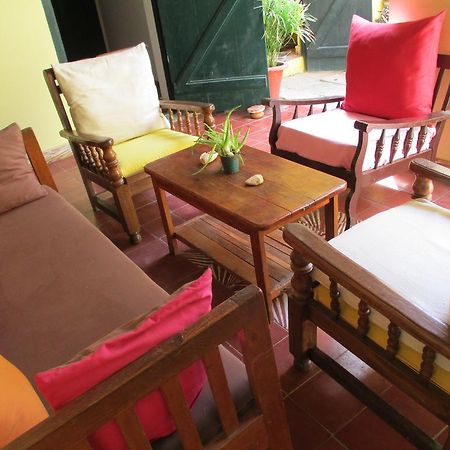 Chez Eric Hotel Đảo Gorée Ngoại thất bức ảnh