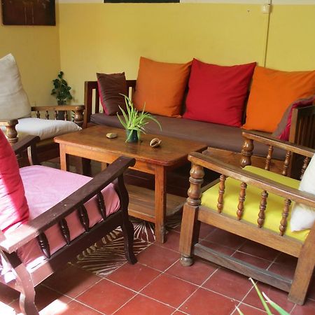 Chez Eric Hotel Đảo Gorée Ngoại thất bức ảnh
