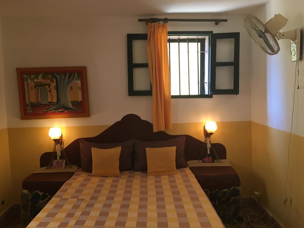 Chez Eric Hotel Đảo Gorée Ngoại thất bức ảnh