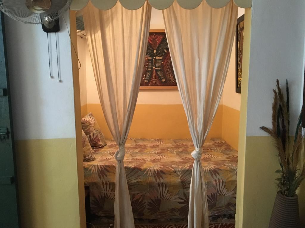 Chez Eric Hotel Đảo Gorée Ngoại thất bức ảnh