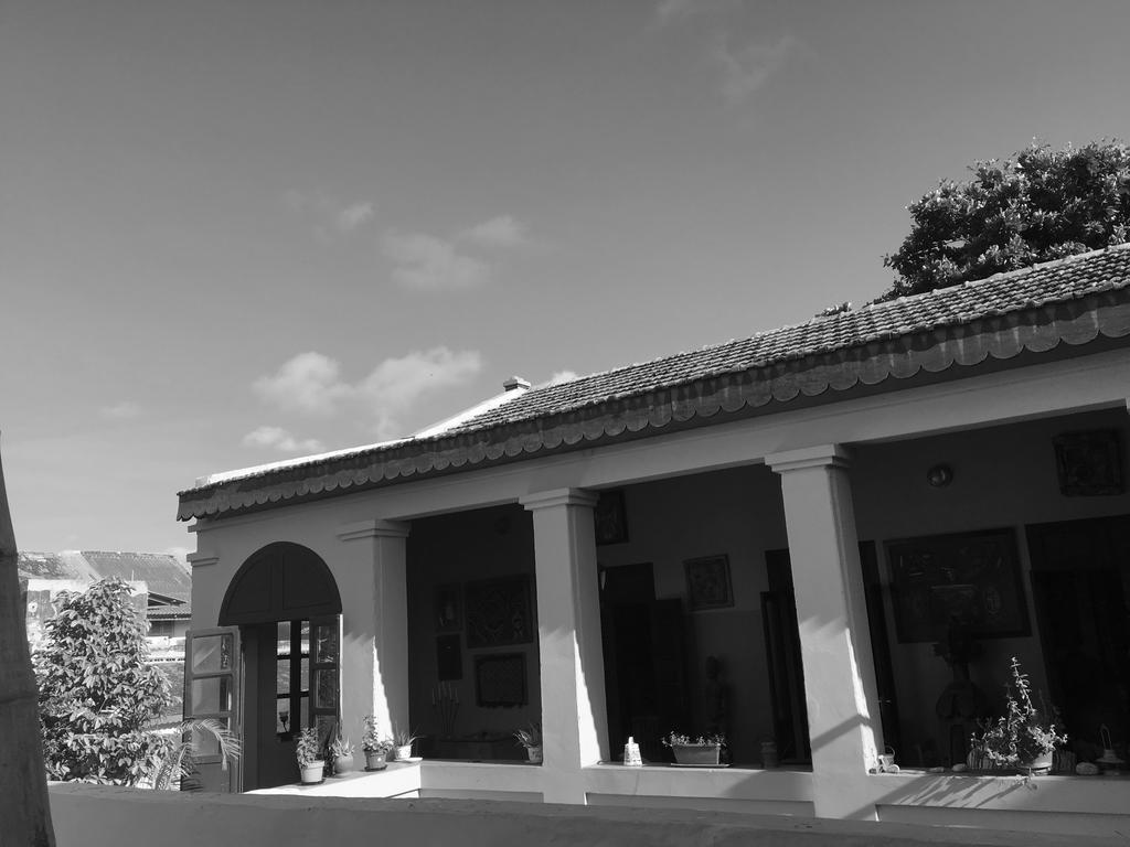 Chez Eric Hotel Đảo Gorée Ngoại thất bức ảnh